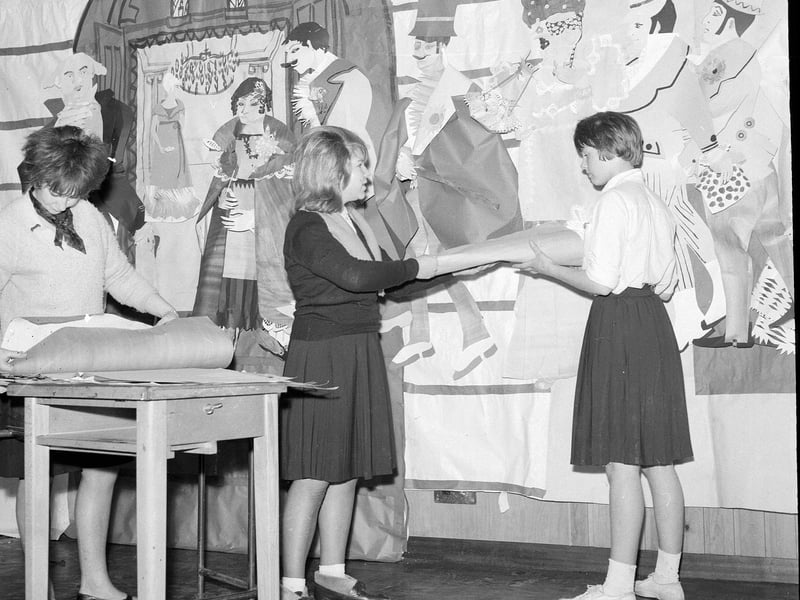 Firrhill Secondary School pupils put up decorations in 1962.