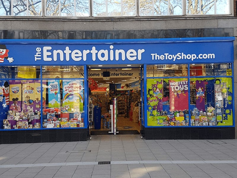 The Entertainer on Green Terrace was given a 4.4 star rating from 268 Google reviews. The store sells a wide array of children's toys.
