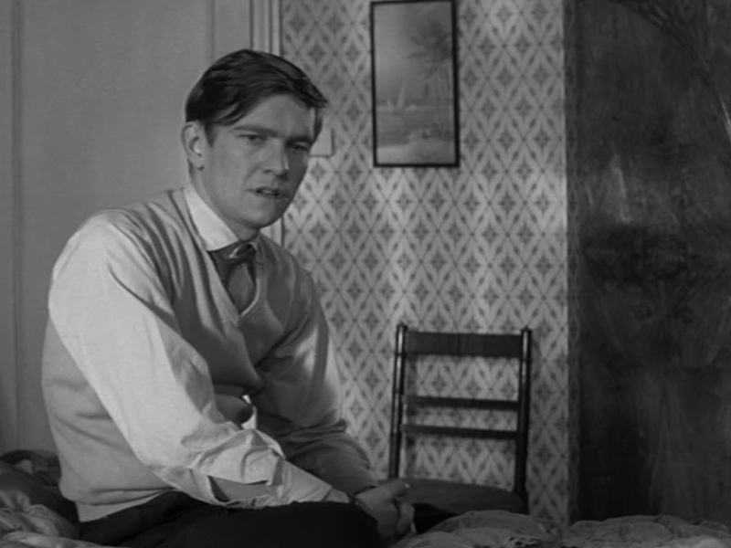 Set in the fictional town of Stradhoughton (meant to be Bradford), this 'Kitchen Sink' classic stars Tom Courtenay as a funeral director’s clerk who retreats into a vivid fantasy world. It perfectly captures the mid-century Northern urge to escape the soot-stained streets for the perceived glamour of London, reflecting a generational shift in Yorkshire society.