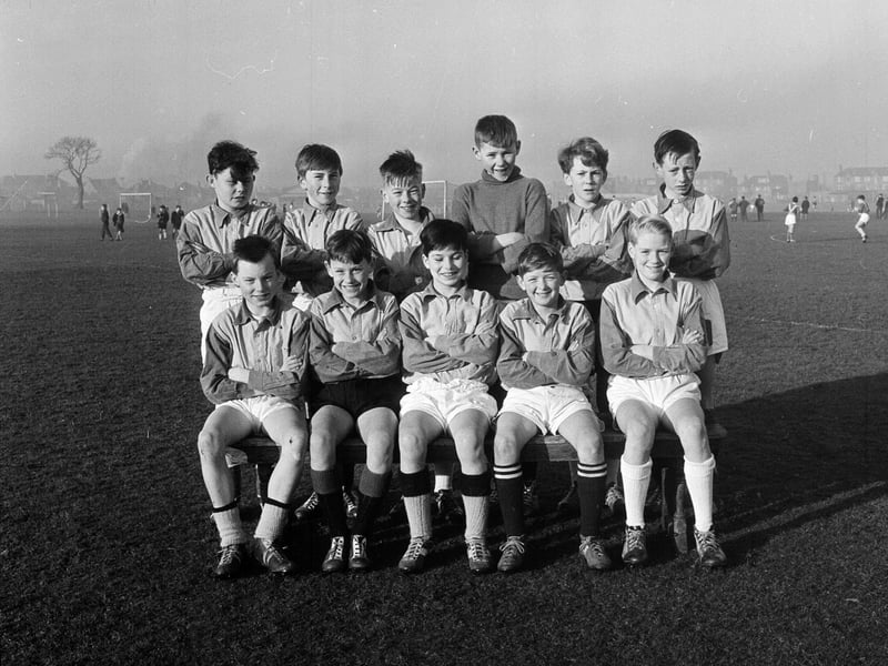 The Oxgangs Primary School football team in February 1964.
