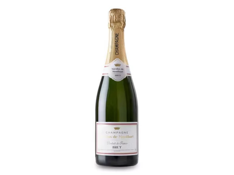 Not to be outdone, Aldi also have a sub-tenner bottle, in the shape of this Nicolas de Montbart Champagne priced at £9.99.