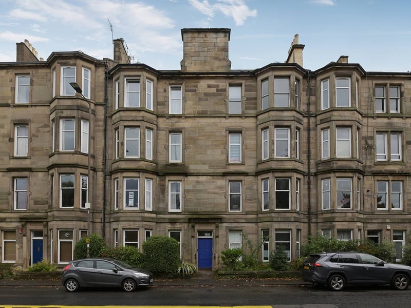 In second place is a two-bedroom ground-floor flat in Trinity. It features elegant period features and generous proportions, but with a modern décor. It has a prime location offering easy access to Edinburgh city centre. It was on the marker for offers over £265,000 and is sold