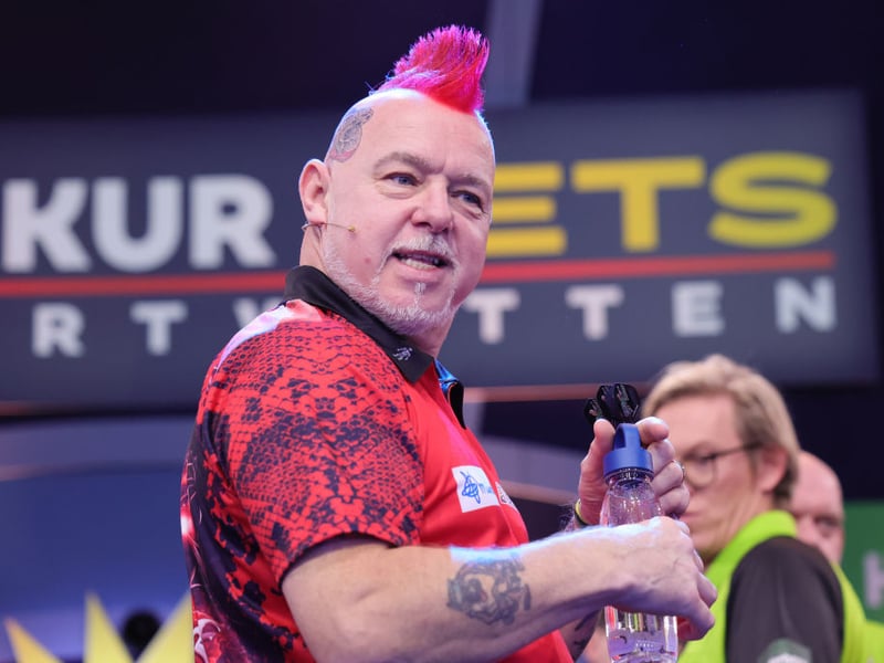 The first of two Scottish darters in the top five highest earners in history, Peter Wright has a prize fortune of around £6.2 million. Snakebite is a two-time PDC World Champion and a further six major titles. In total he has won 48 PDC titles overall since turning pro in 1995, moving from the BDO to the more lucrative PDC in 2004. 