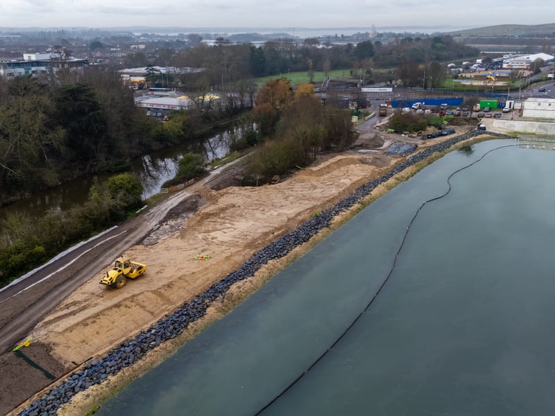 Ongoing sea defences work in Hilsea. Photos by Alex Shute