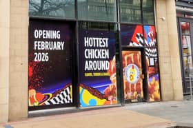 Signs have gone up as American fast food chain Dave's Hot Chicken reveals new Sheffield city centre opening date.