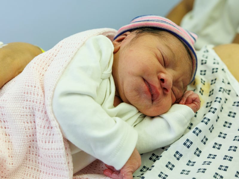 Aiko weighed 6lbn and 3oz.
