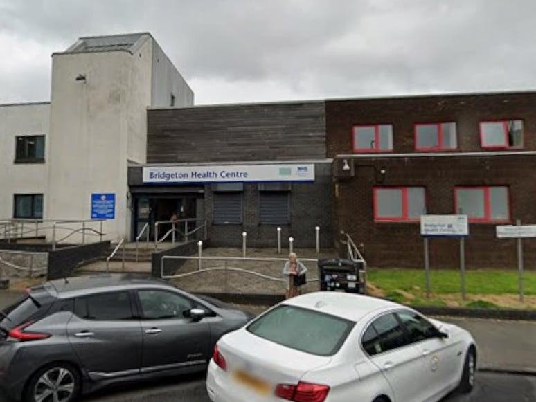 There were 66 responses from patients at Calton Medical Practice in Bridgeton Health Centre, Glasgow, with 37% rating their overall experience as negative.