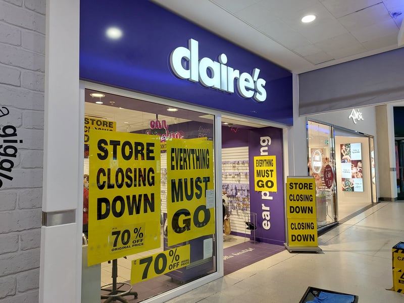 The former Claire's unit in Cascades Shopping Centre is listed for rent at £1,667pcm.