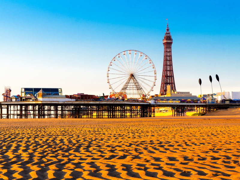A popular seaside tourist spot is Blackpool, home to the iconic Blackpool Tower and the Blackpool Pleasure Beach. It is also an excellent spot for a delicious meal of fish and chips. Residents and visitors to the area recommend trying Lily’s Traditional Fish & Chips, Yorkshire Fisheries and Tower Fisheries.