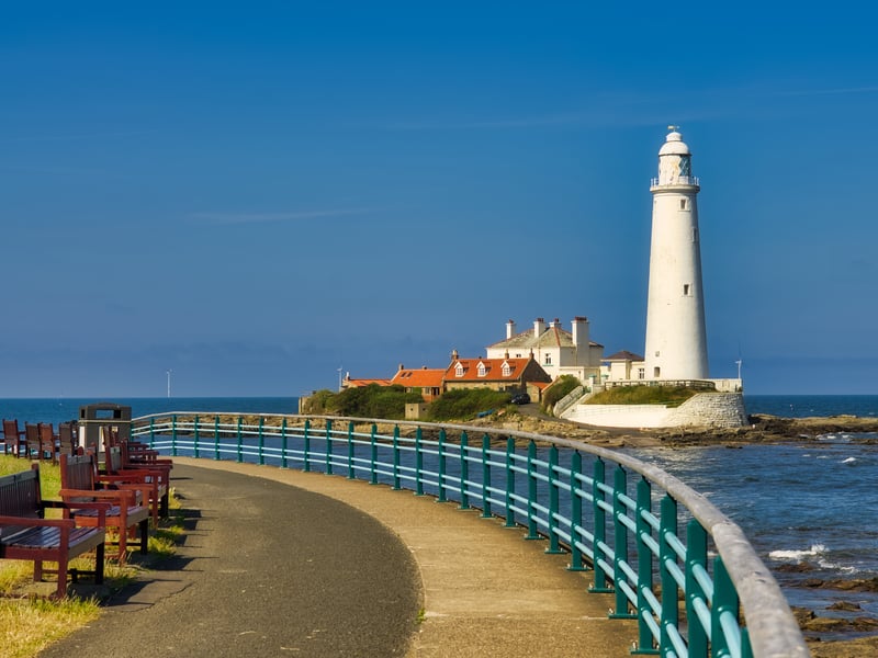 Whitley Bay is a fantastic seaside town in North Tyneside, renowned for its stunning landscape and delicious eateries. For fish and chips, customers recommend the likes of Longsands Fish Kitchen and Fisherman’s Bay.