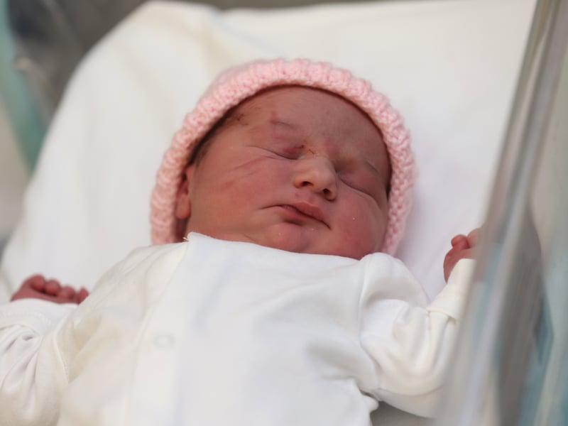 Sarah and Tom Jenkins welcomed their adorable baby - Parker Pearl Jenkins - into the world at 8.22am. 


Picture: Sam Stephenson.