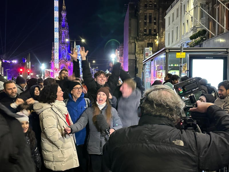We weren't the only press at the party last night - everyone was there having a great time.
