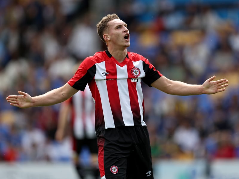 Brentford - Shrewsbury (loan)