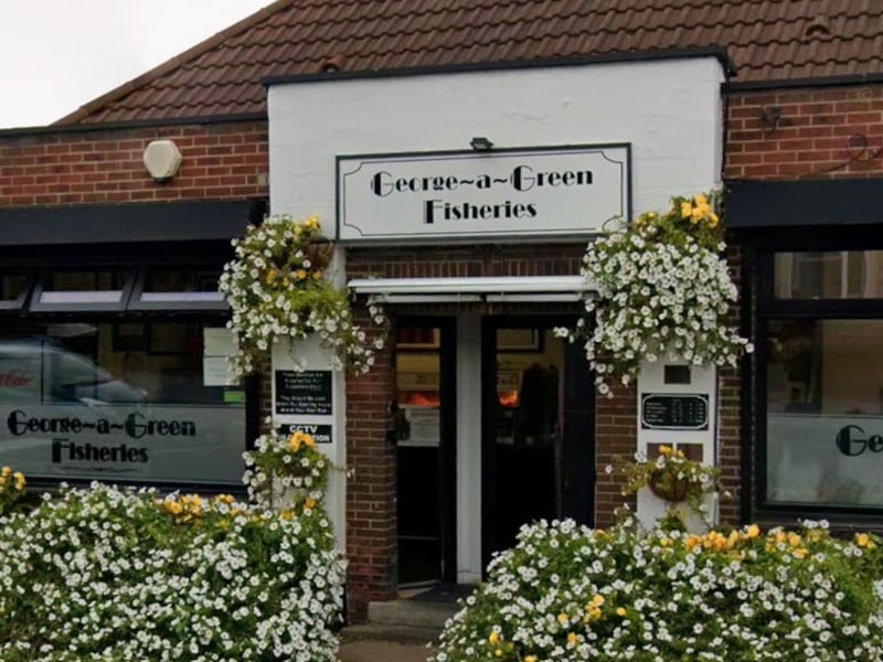 George-a-Green Fisheries in Lupset has a 4.6* rating from 232 reviews. A Tripadvisor reviewer said: “Spot on!!! Lovely fish and chips. Staff really nice and friendly too. Plenty of seating outside. Car park to the rear. £9.50 for fish and chips.”