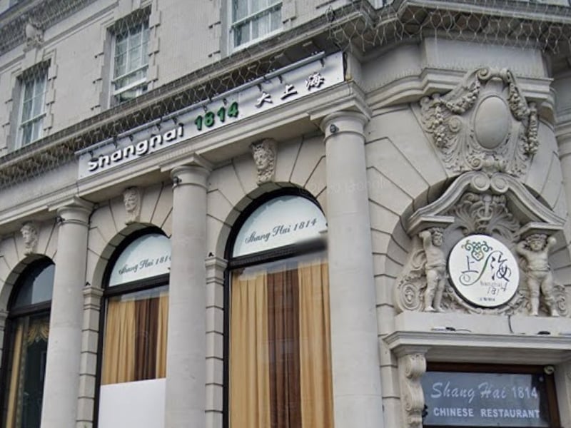 Shanghai 1814 in Southampton has a 4.7* rating from 1,012 reviews. An OpenTable reviewer said: “Lovely place to dine. Food was wonderful and the ambience was great. The service was excellent. I highly recommend.”