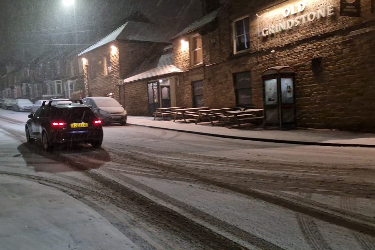 Sheffield snow: All travel disruptions with trains cancelled and long ...