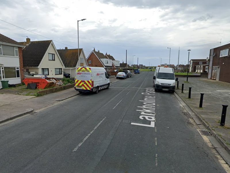 What: Temporary traffic lights
Why: Hutchison 3G Ltd
When: Jan 12-Jan 13