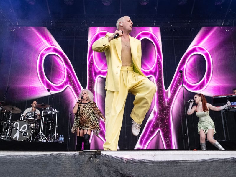 Performing as part of the Summer Nights on the Southside series, Scissor Sisters will return to Glasgow in 2026 for a massive show at Queen’s Park on Sunday, August 30.
