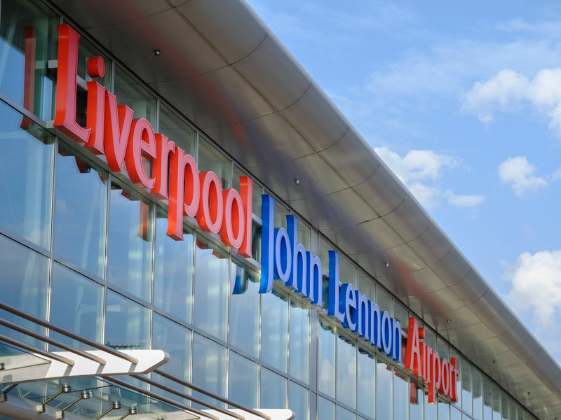 Liverpool also charges £6.00 for up to 10 minutes in its Express Drop-Off zone. If you have more time to spare, their Drop Off 2 car park remains free for 20 minutes and is only a 10-minute walk from the terminal.