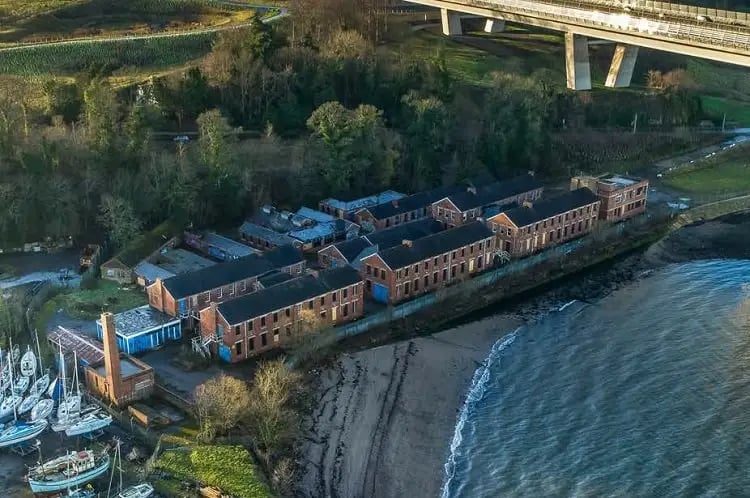 Another development in the Edinburgh City Council-administered town of South Queensferry, this development at the B-listed former Port Edgar Naval Barracks is currently under construction. When completed it will create 49 homes alongside a café/restaurant and a serviced apartment.