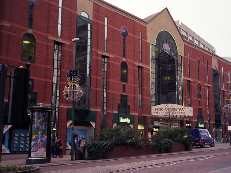 Share your memories of Leeds in January 1999 with Andrew Hutchinson via email at: andrew.hutchinson@jpress.co.uk or tweet him - @AndyHutchYPN