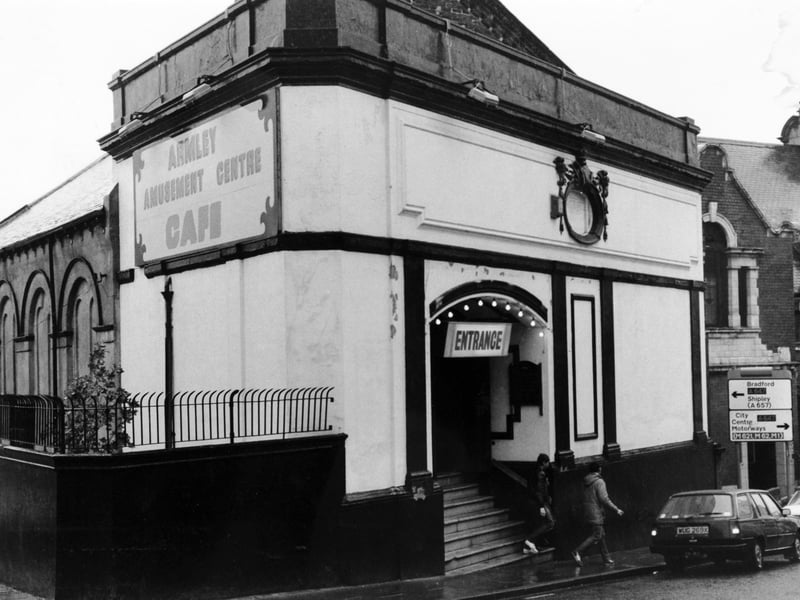 October 1986 and the former Western Cinema on Branch Road had been converted into an amusement centre.