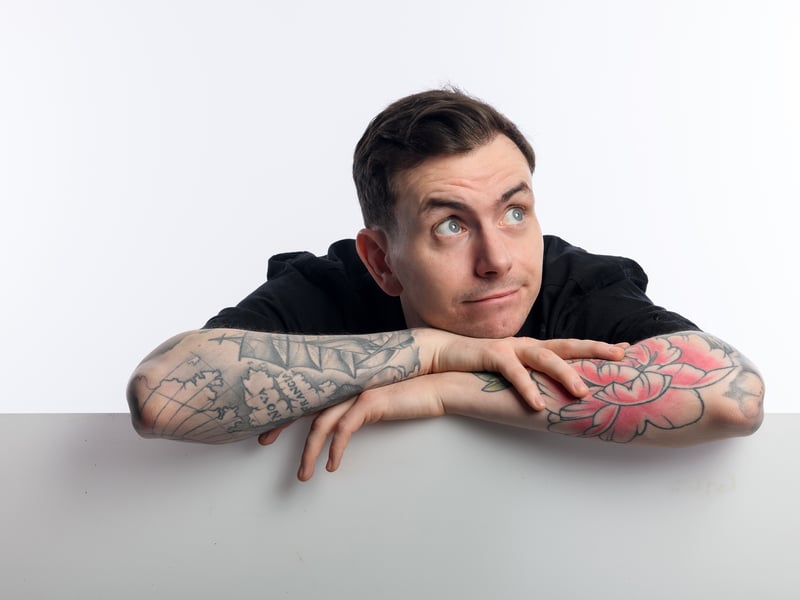 One of the fastest-rising stars in Scottish comedy, Connor Burns brings his razor-sharp wit and brilliantly observed stand-up to Leeds. 😂 The Glee Club, 11 Albion St, Leeds LS1 5ER