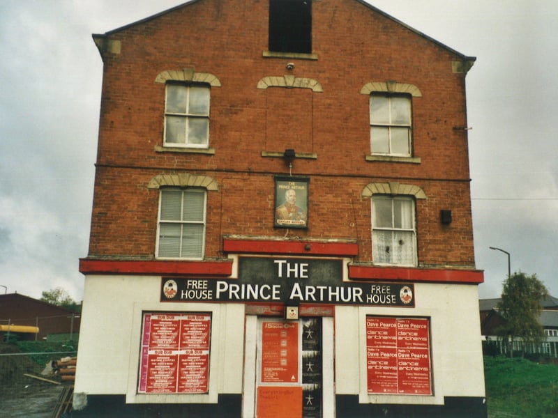 Share your memories of lost pubs in Harehills, Gipton, Roundhay and Oakwood with Andrew Hutchinson via email at: andrew.hutchinson@jpress.co.uk or tweet him - @AndyHutchYPN