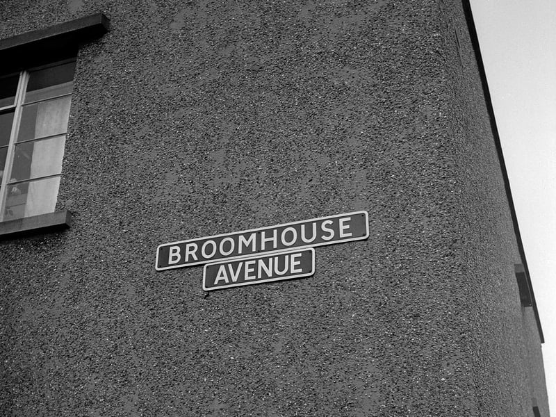 The Broomhouse Avenue street sign in February 1964.