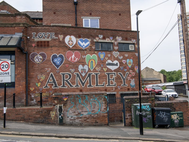 Armley remains the go-to for those who want to keep costs low without a long commute. With one-bed flats still hovering between £600 and £700, it offers the best pounds-to-proximity ratio in the city.