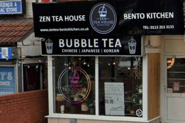 For a fresher, lighter take on Asian cuisine, Zen Tea House & Bento Kitchen is a must-visit. They specialise in vibrant Korean and Japanese flavours, featuring everything from Salt & Pepper King Prawn Bao buns to crispy Korean Fried Chicken. 