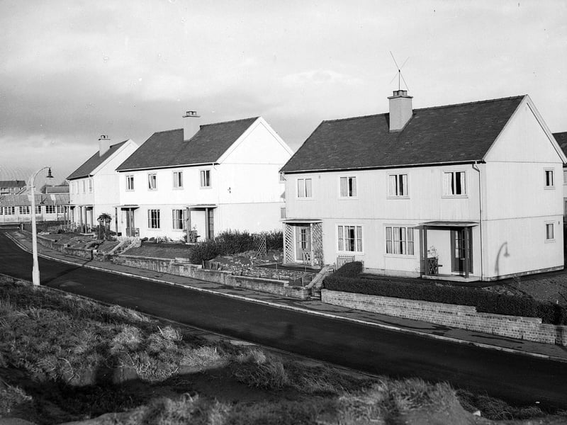 New timber houses at Sighthill in January 1957.
