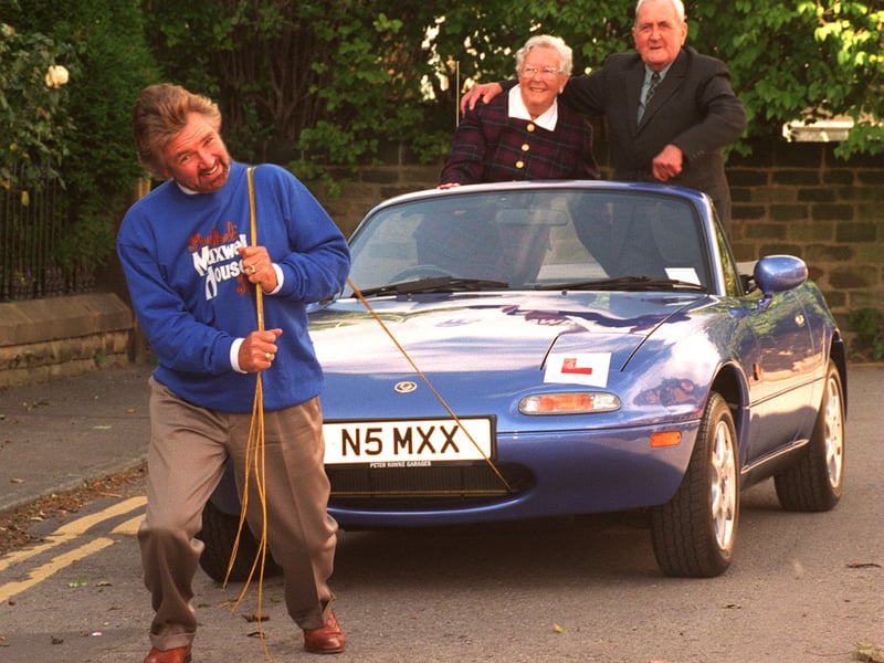 Noel Edmonds visited the town in October 1995 to present Minnie Butler and husband Mick with a Mazda MX-5 sports car which Minnie won when she entered a Maxwell House competition. The only catch was she couldn't drive.
