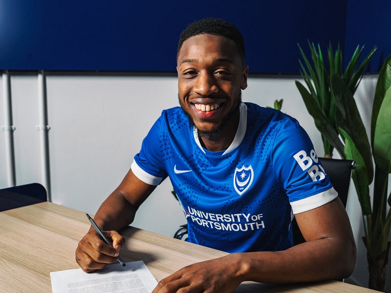 It remains to be seen whether the midfielder was signed before Friday's 12pm deadline. If the 30-year-old was registered, he could make his Blues debut this afternoon.