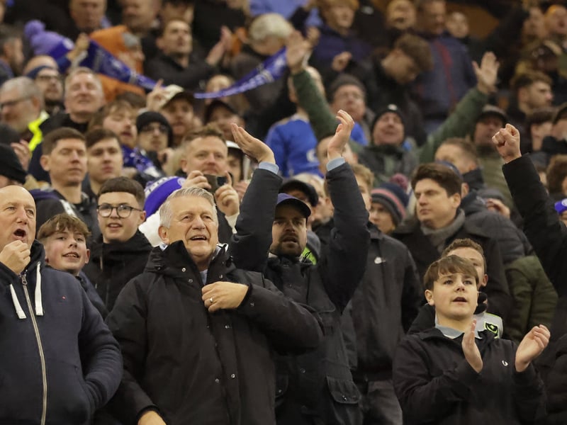 Brilliant pictures of Portsmouth faithful backing side at Sheffield Wednesday