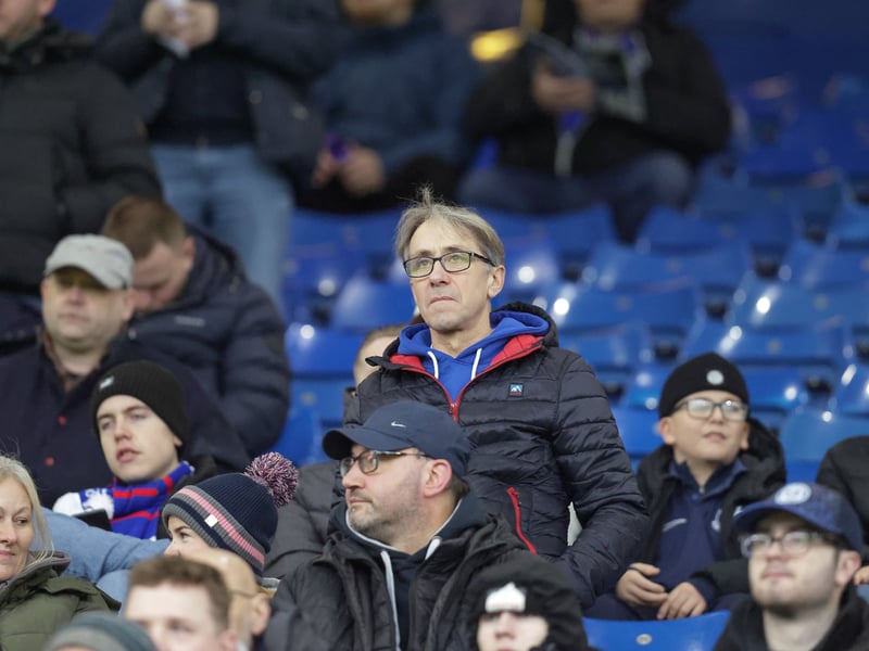 Brilliant pictures of Portsmouth faithful backing side at Sheffield Wednesday