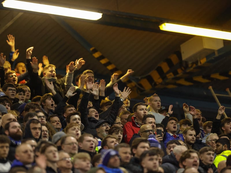 Brilliant pictures of Portsmouth faithful backing side at Sheffield Wednesday