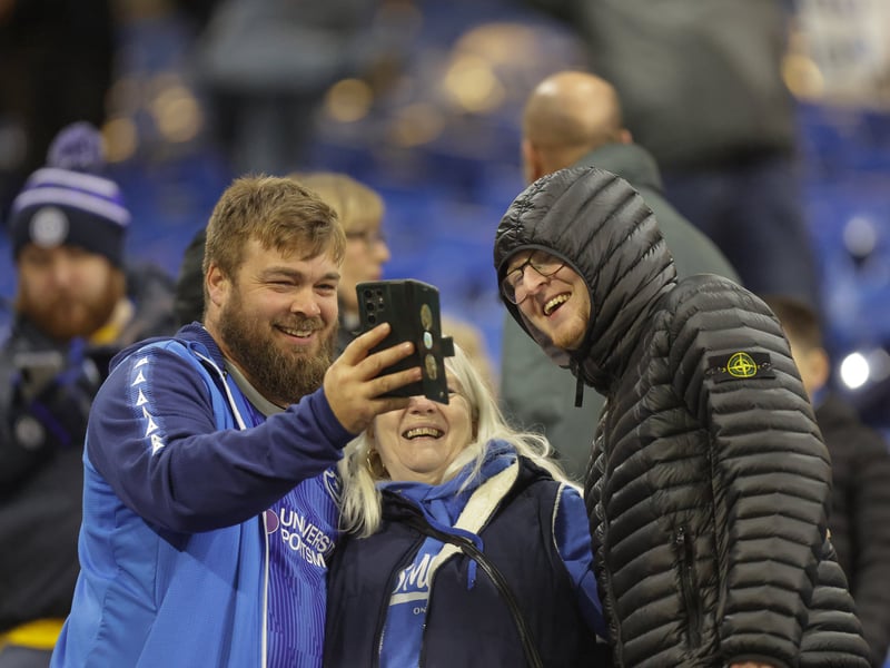 Brilliant pictures of Portsmouth faithful backing side at Sheffield Wednesday