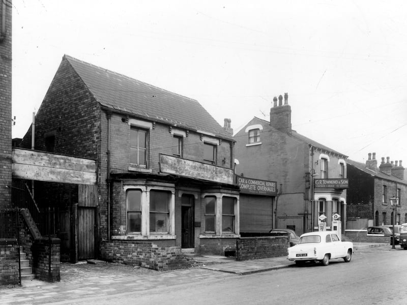 On the far left just visible is number 19 Ventnor Street, which was part of J.H. Bean and Co. Ltd., ironmongers and hardware dealers. On the right is a garage belonging to G.R. Townend automobile engineers and transport contractors. Pictured in November 1959.