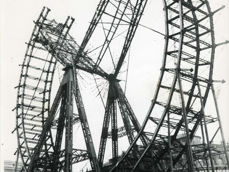 Big Wheel - demolition of the wheel began in 1928. 
The carriages and a sectiion of the wheel had been removed in this photo