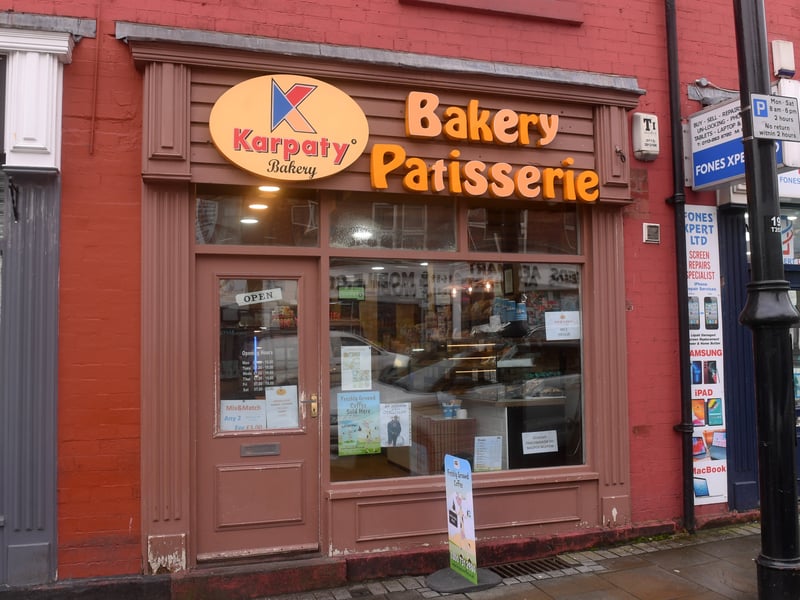 A traditional Polish bakery with heart. Their Sourdough Rye with Poppy Seeds offers a different texture profile - earthy and substantial. Plus, at market prices, it’s arguably the best value sourdough in the city. 🍞 92 Town St, Armley, LS12 3AA
