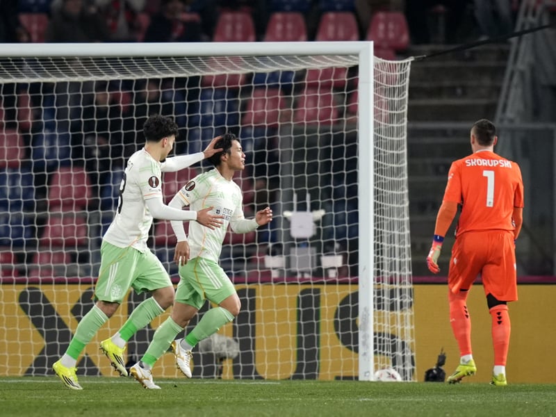 Didn't see an awful lot of the ball during a first half in which Celtic spent most of their time on the back foot. Taken off for Nygren at the interval, which was understandable given with ten men Celtic needed more dig. 5