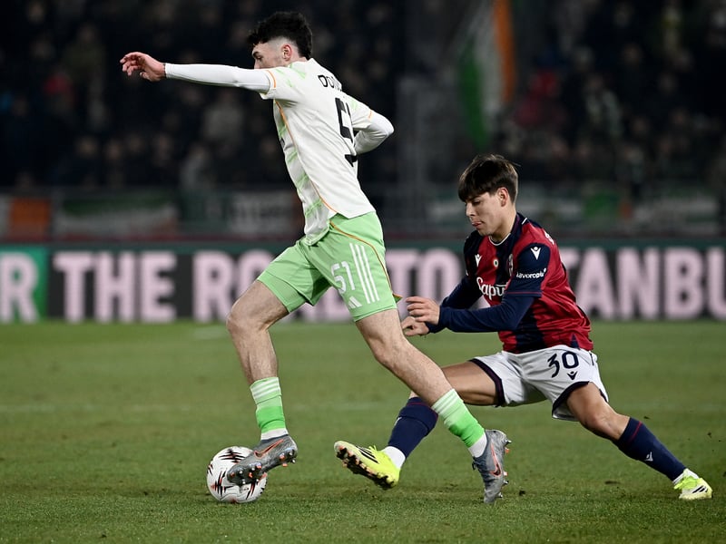 Battled away all evening, putting his body on the line with numerous blocks. Did lose Dallinga for Bologna's first goal and took a few blows in collisions. Came off for Ralston. 7