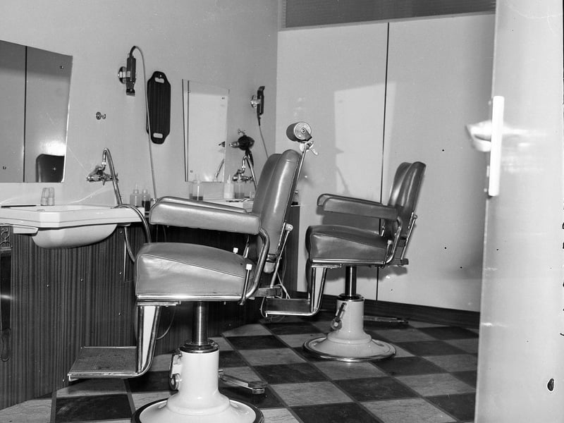 The interior Smiths Hairdressing Salon in Groathill Road, West Pilton,  in February 1960.