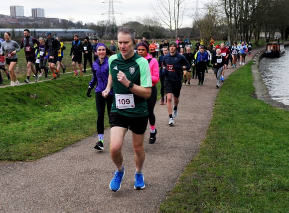 The Kirkstall Calverley Cutter 16km race and the Kirkstall Bridge 10km were both held on Saturday morning.