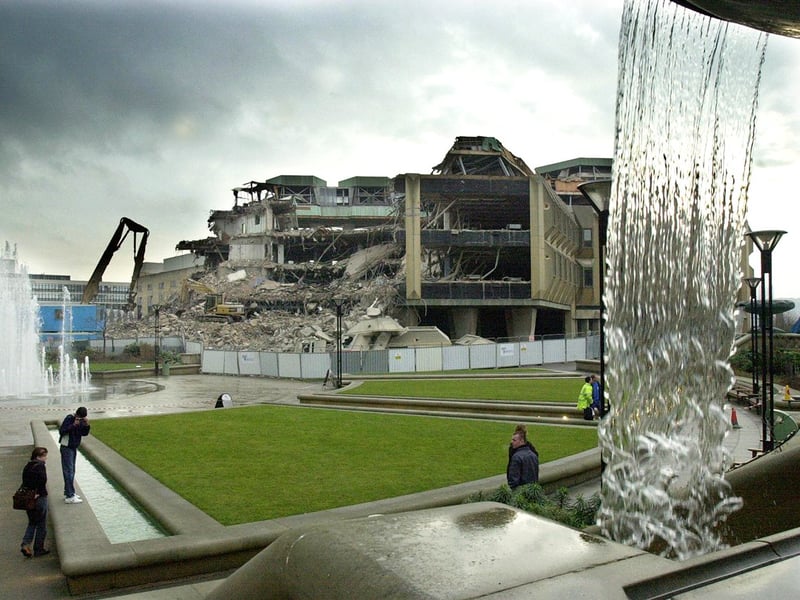 The notorious 'Egg Box' Sheffield Town Hall extension being demolished in January 2002