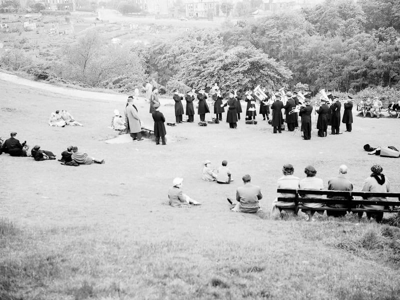 A Covenanters Service on Blackford Hill in June 1957.