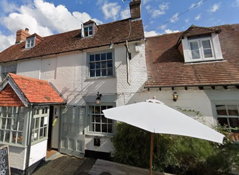 OpenTable has listed a few hot spots that are perfect for a romantic evening on Valentine's Day - and The Bakers Arms has made the cut. 