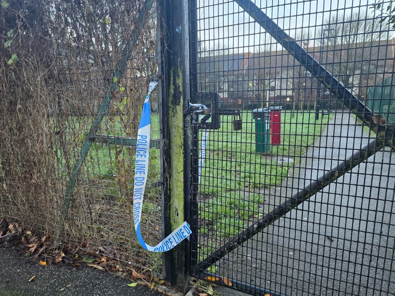 Police have put a cordon in place following an incident in the vicinity of Arundel Street Gardens, Portsmouth.
Picture: Habibur Rahman