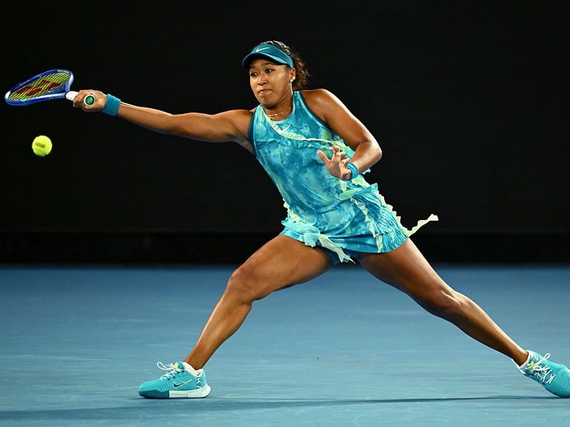 Japanese player Naomi Osaka has a net worth of approximately $120 million. The first Asian player to reach the top of the world rankings, she has won four Grand Slams, including back-to-back wins at the 2018 US Open and the 2019 Australian Open. She is still playing and is ranked world number 16.